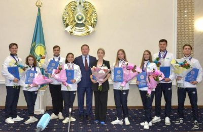 Әлем чемпионатынан бас жүлдемен оралған петропавлдық би ұжымының жетекшісі марапатталды